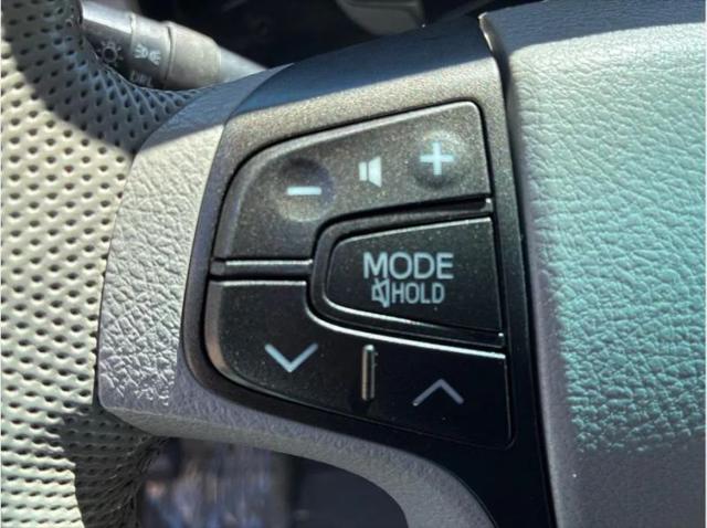 2011 Toyota Sienna XLE V6