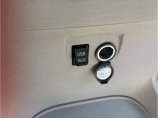 2011 Toyota Sienna XLE V6