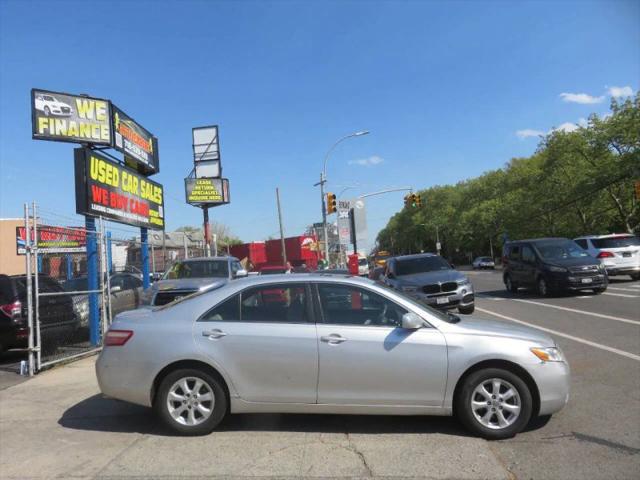 2009 Toyota Camry LE V6