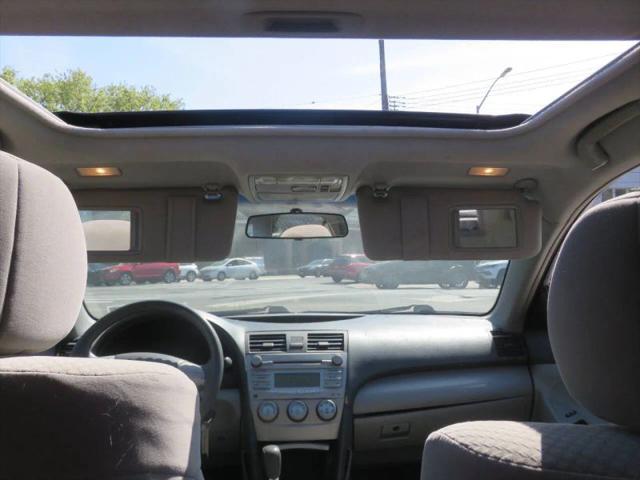 2009 Toyota Camry LE V6