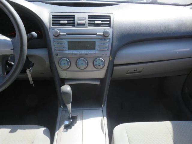 2009 Toyota Camry LE V6