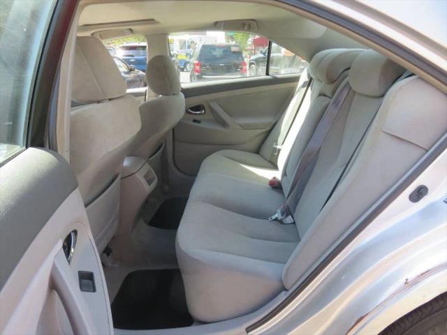 2009 Toyota Camry LE V6