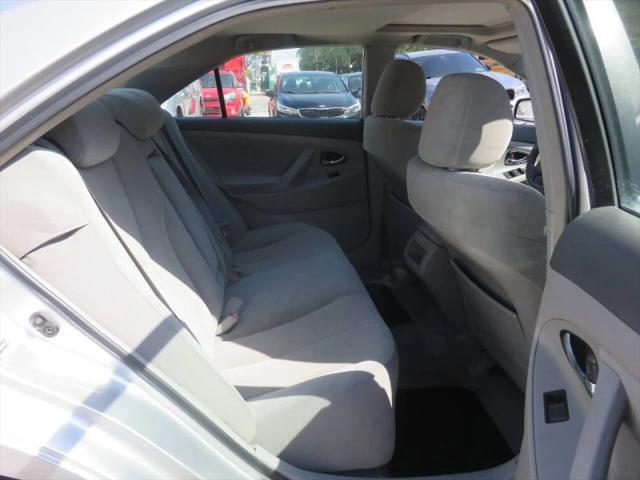 2009 Toyota Camry LE V6
