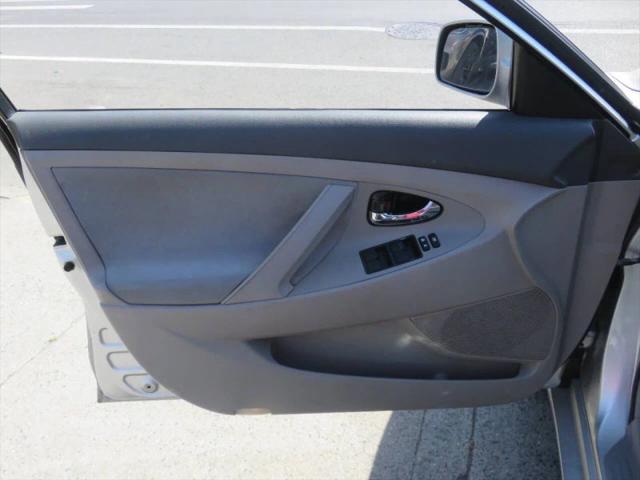 2009 Toyota Camry LE V6