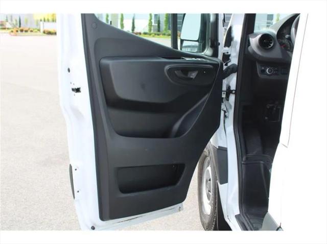 2024 Mercedes-Benz Sprinter 2500 High Roof 4-Cyl Diesel HO