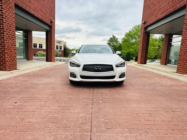 2016 INFINITI Q50 2.0t Base
