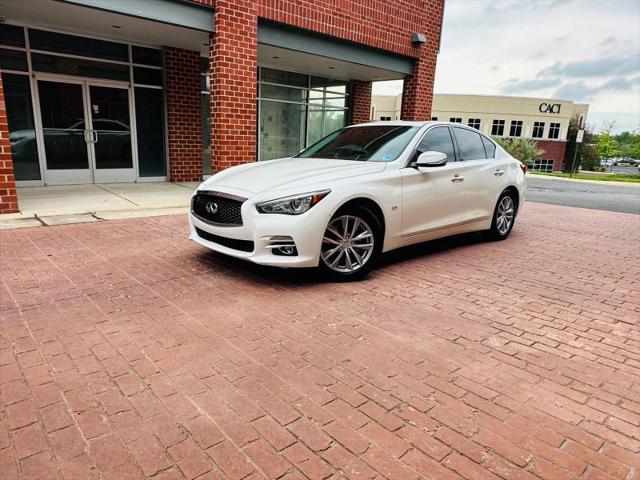 2016 INFINITI Q50 2.0t Base