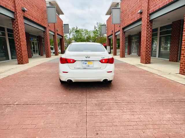 2016 INFINITI Q50 2.0t Base