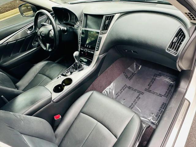 2016 INFINITI Q50 2.0t Base