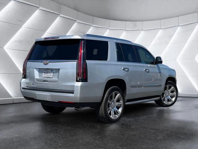 2016 Cadillac Escalade Luxury Collection