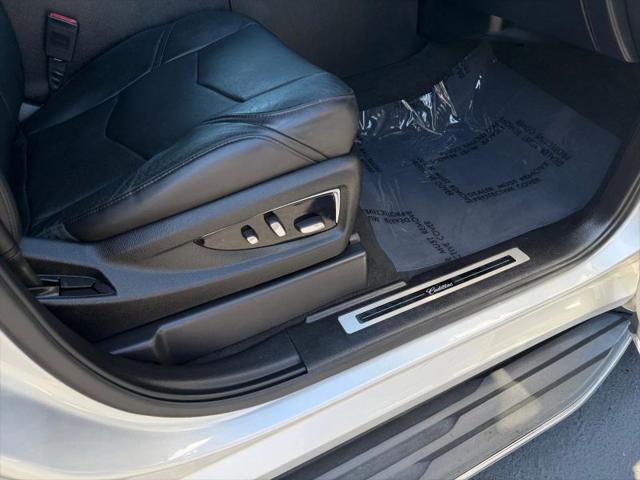 2016 Cadillac Escalade Luxury Collection