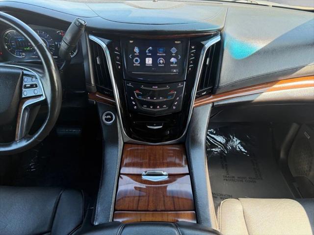 2016 Cadillac Escalade Luxury Collection
