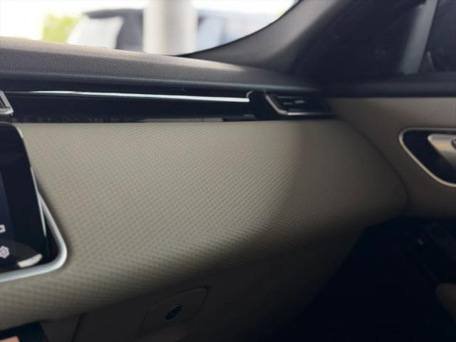 2021 Land Rover Range Rover Velar P340 R-Dynamic S