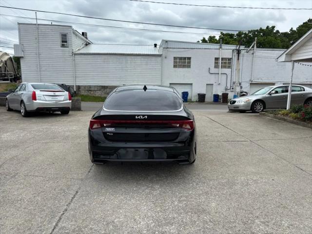 2022 Kia K5 EX