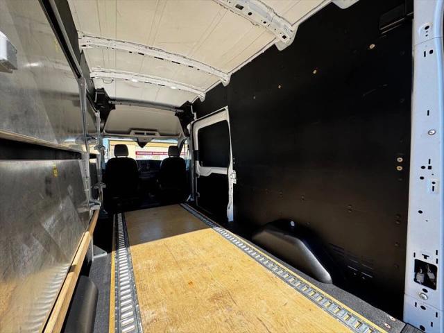 2023 Ford Transit Cargo Van Base