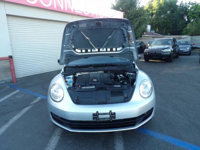 2013 Volkswagen Beetle 2.5L Entry