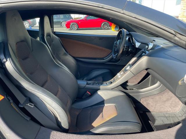 2012 McLaren MP4 12C Base