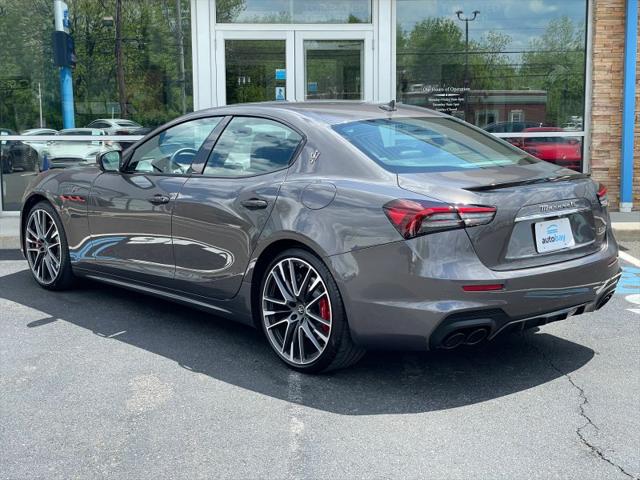 2022 Maserati Ghibli Trofeo