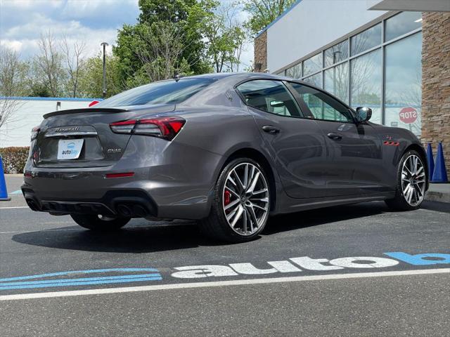 2022 Maserati Ghibli Trofeo