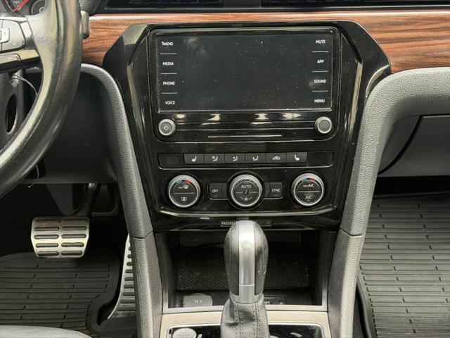 2020 Volkswagen Passat 2.0T SEL