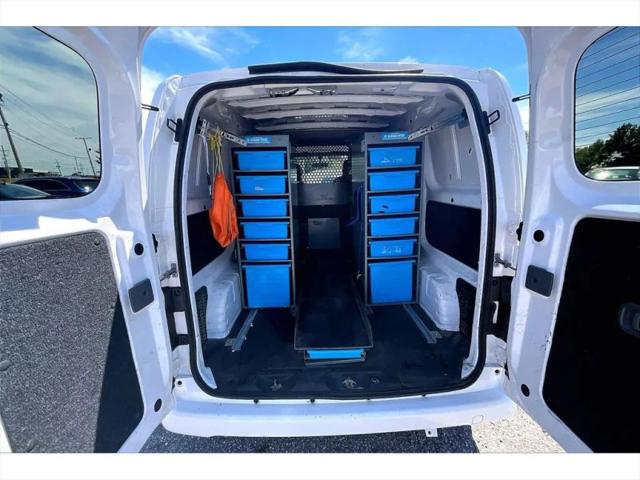 2017 Nissan NV200 SV