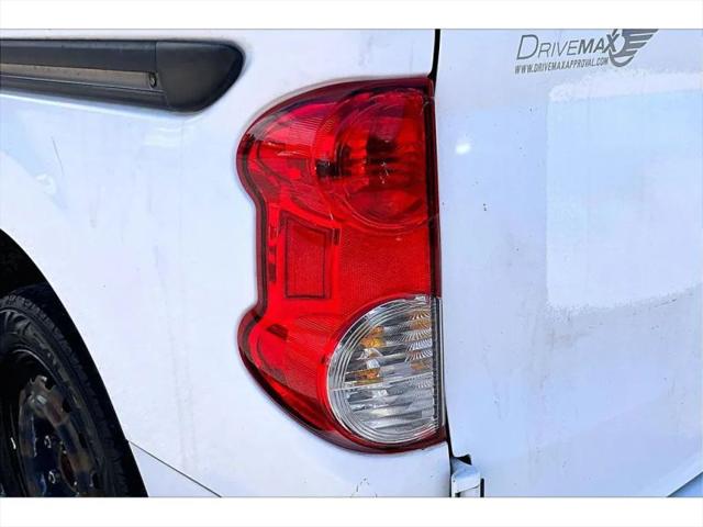 2017 Nissan NV200 SV