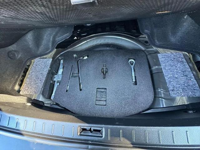 2015 INFINITI Q40 Base