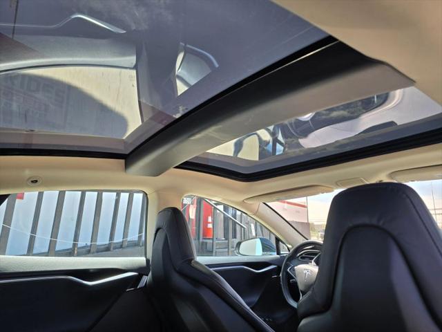 2013 Tesla Model S Base