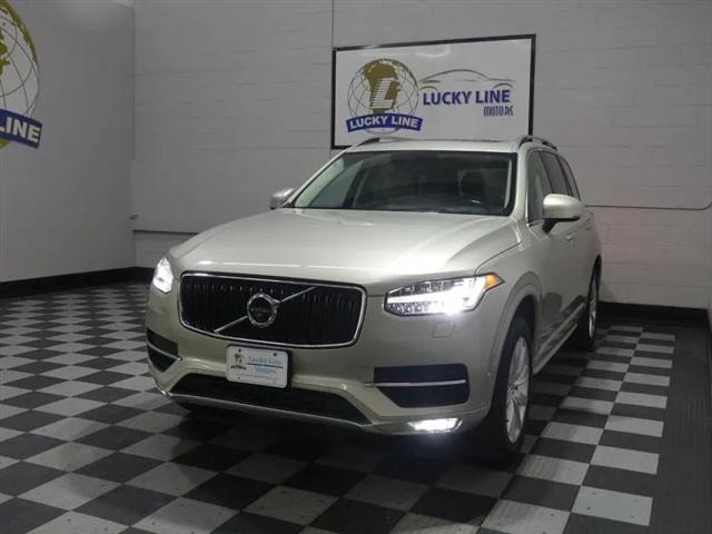 2017 Volvo XC90 T6 Momentum