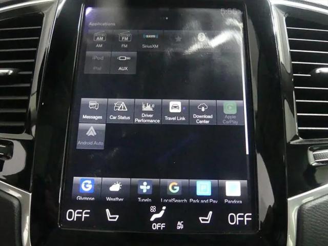 2017 Volvo XC90 T6 Momentum
