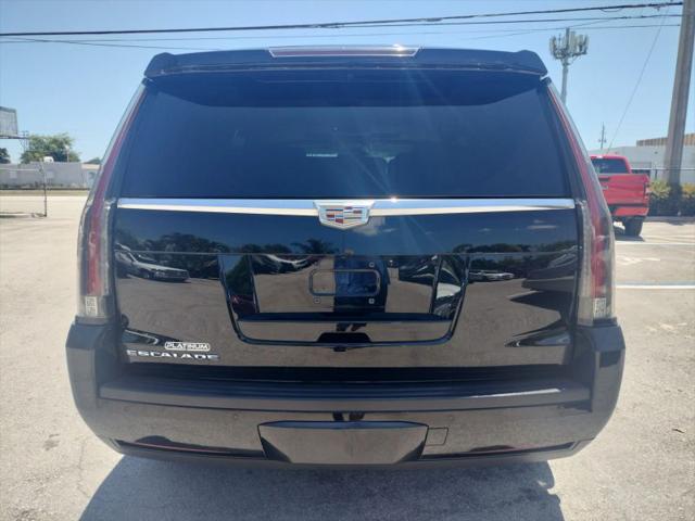2015 Cadillac Escalade Luxury