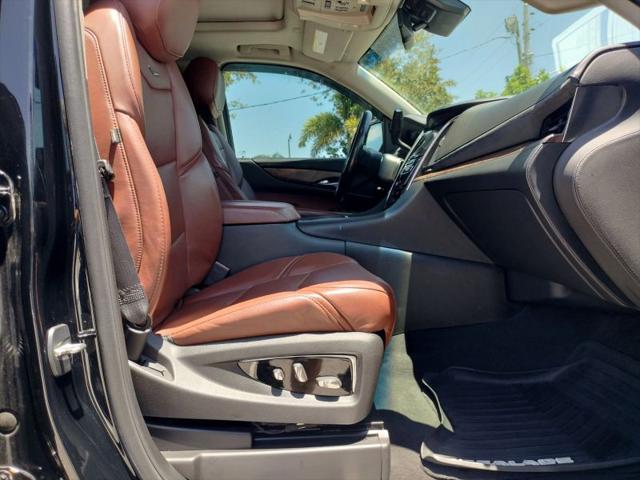 2015 Cadillac Escalade Luxury
