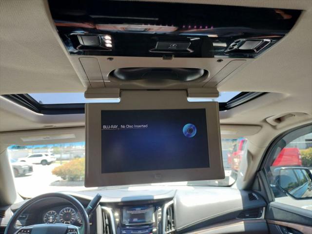 2015 Cadillac Escalade Luxury