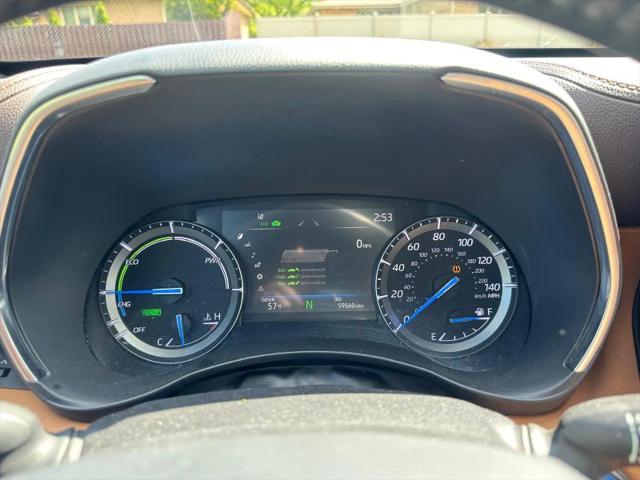 2021 Toyota Highlander Hybrid Platinum
