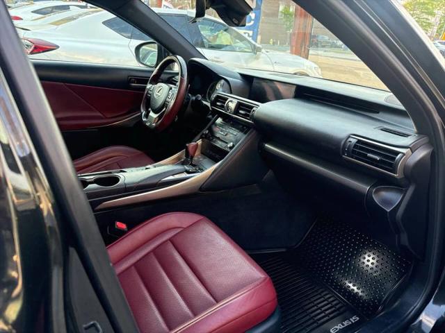 2017 Lexus IS 300 300