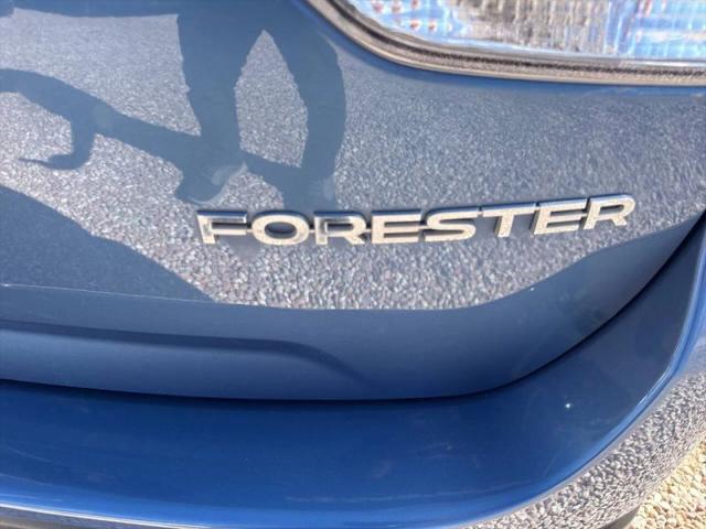 2023 Subaru Forester Base
