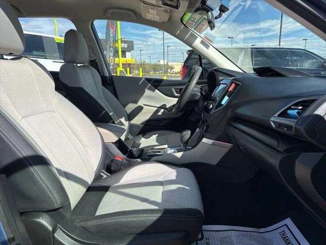 2023 Subaru Forester Base