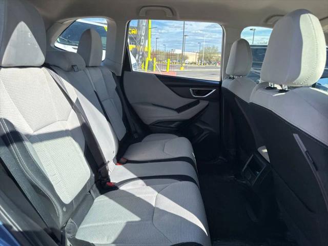 2023 Subaru Forester Base
