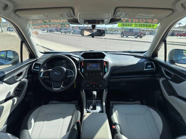 2023 Subaru Forester Base