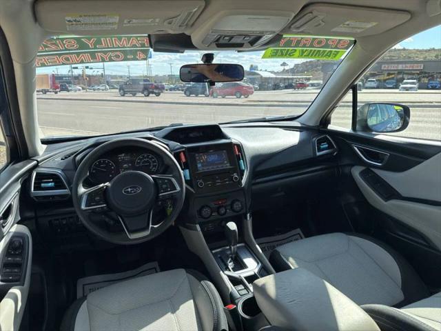 2023 Subaru Forester Base
