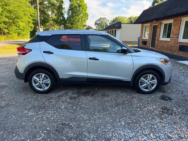 2020 Nissan Kicks S Xtronic CVT