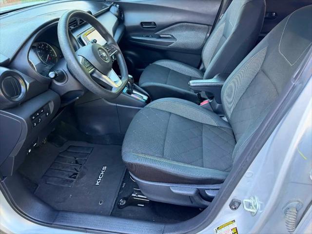 2020 Nissan Kicks S Xtronic CVT