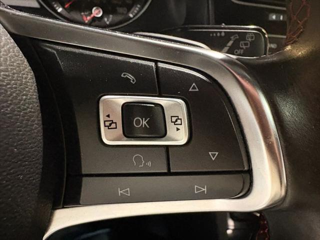 2015 Volkswagen Golf GTI 2.0T SE 4-Door