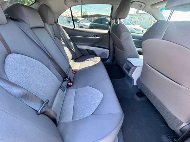 2018 Toyota Camry LE
