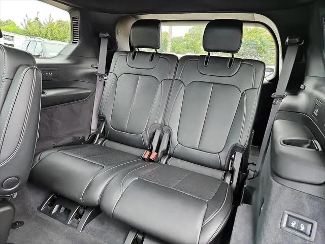 2023 Jeep Grand Cherokee L Overland 4x2