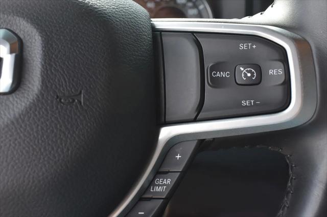 2022 Ram 1500 Big Horn Crew Cab 4x4 5'7" Box