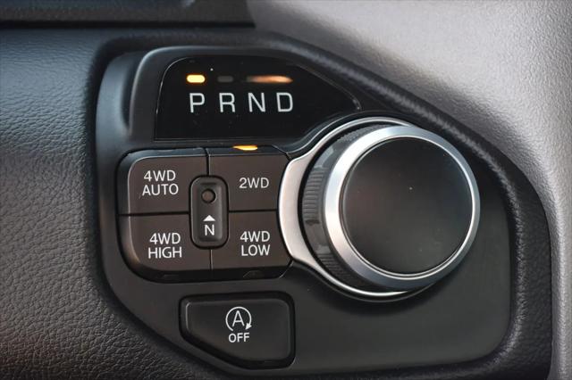 2022 Ram 1500 Big Horn Crew Cab 4x4 5'7" Box