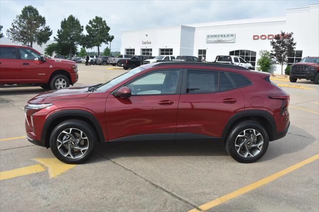 2025 Chevrolet Trax FWD LT
