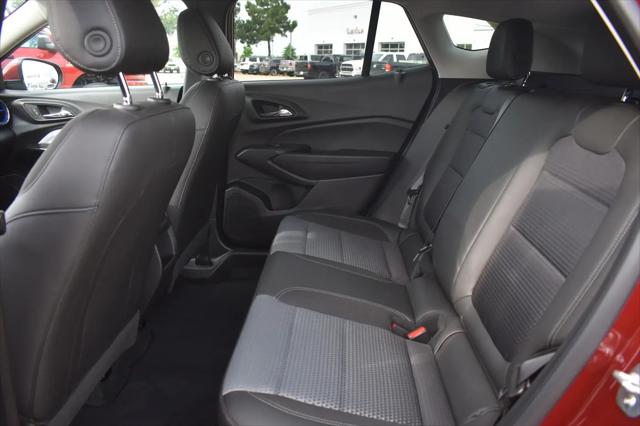 2025 Chevrolet Trax FWD LT