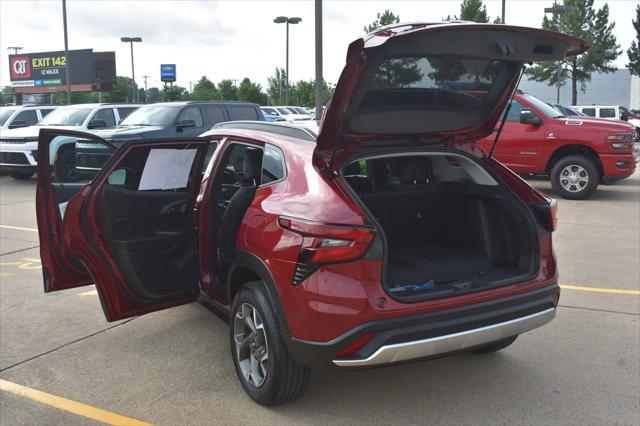 2025 Chevrolet Trax FWD LT